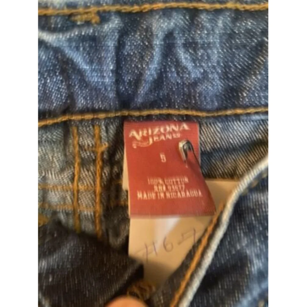 Arizona Boys Jeans Size 5 Adjustable Waist Bootcut Pockets Medium Wash